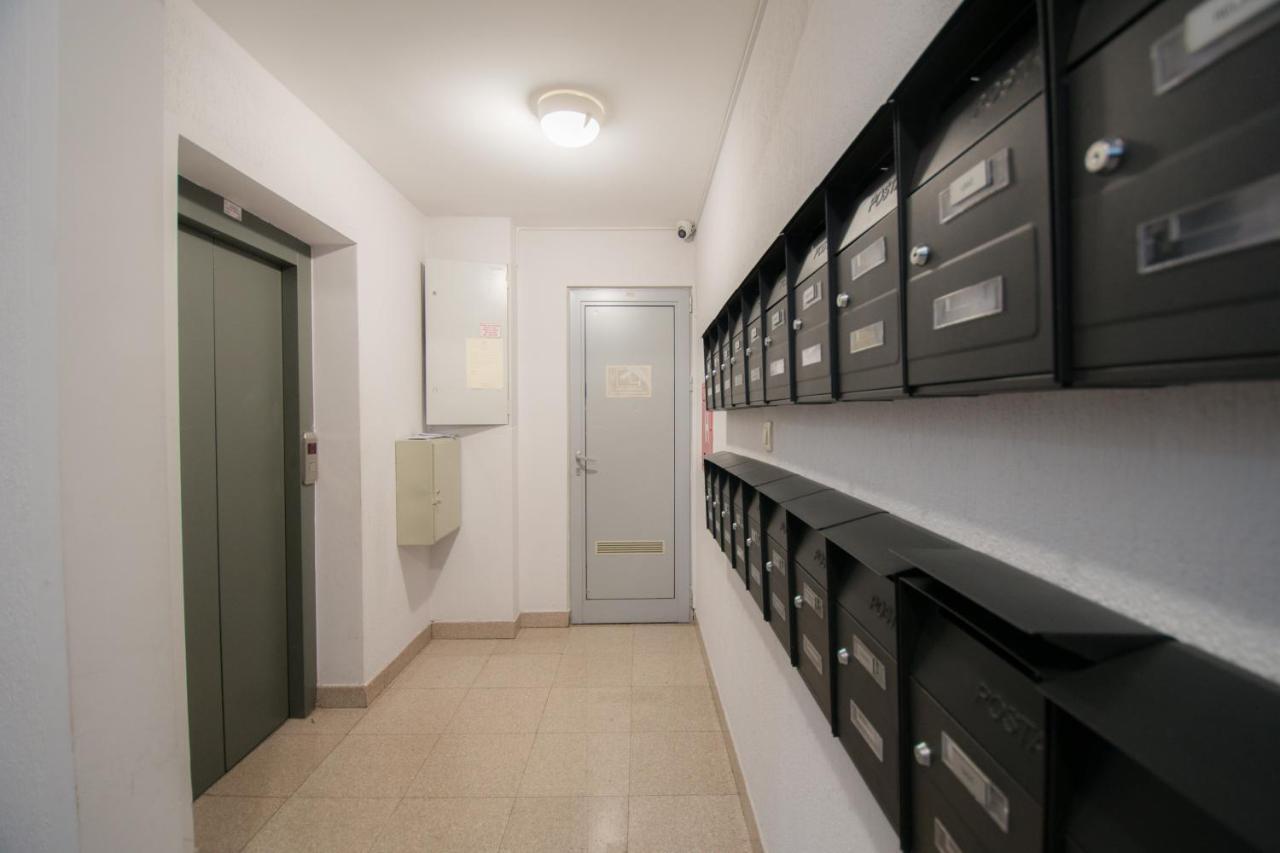 City Nest Apartment Podgorica Esterno foto
