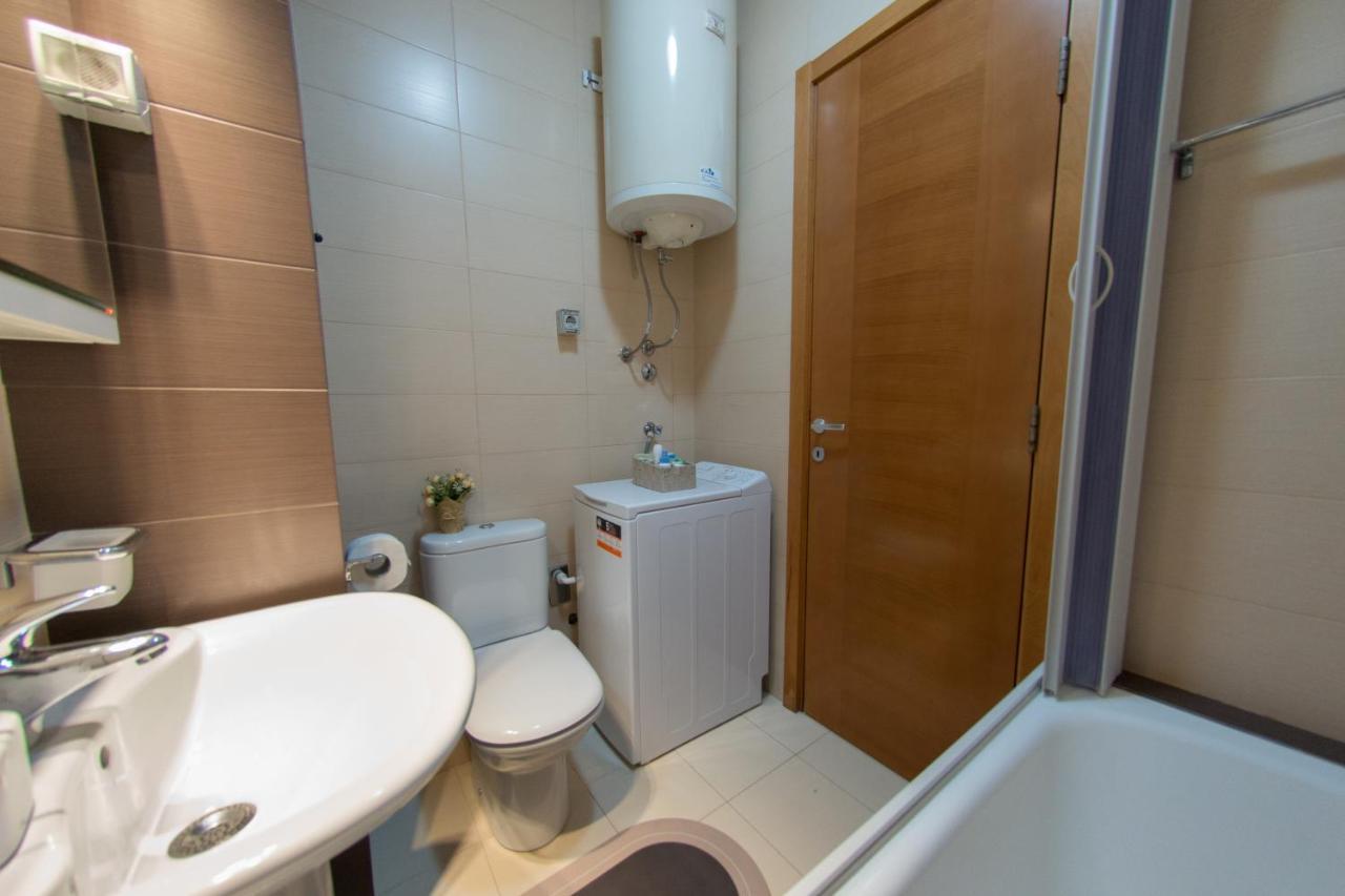 City Nest Apartment Podgorica Esterno foto