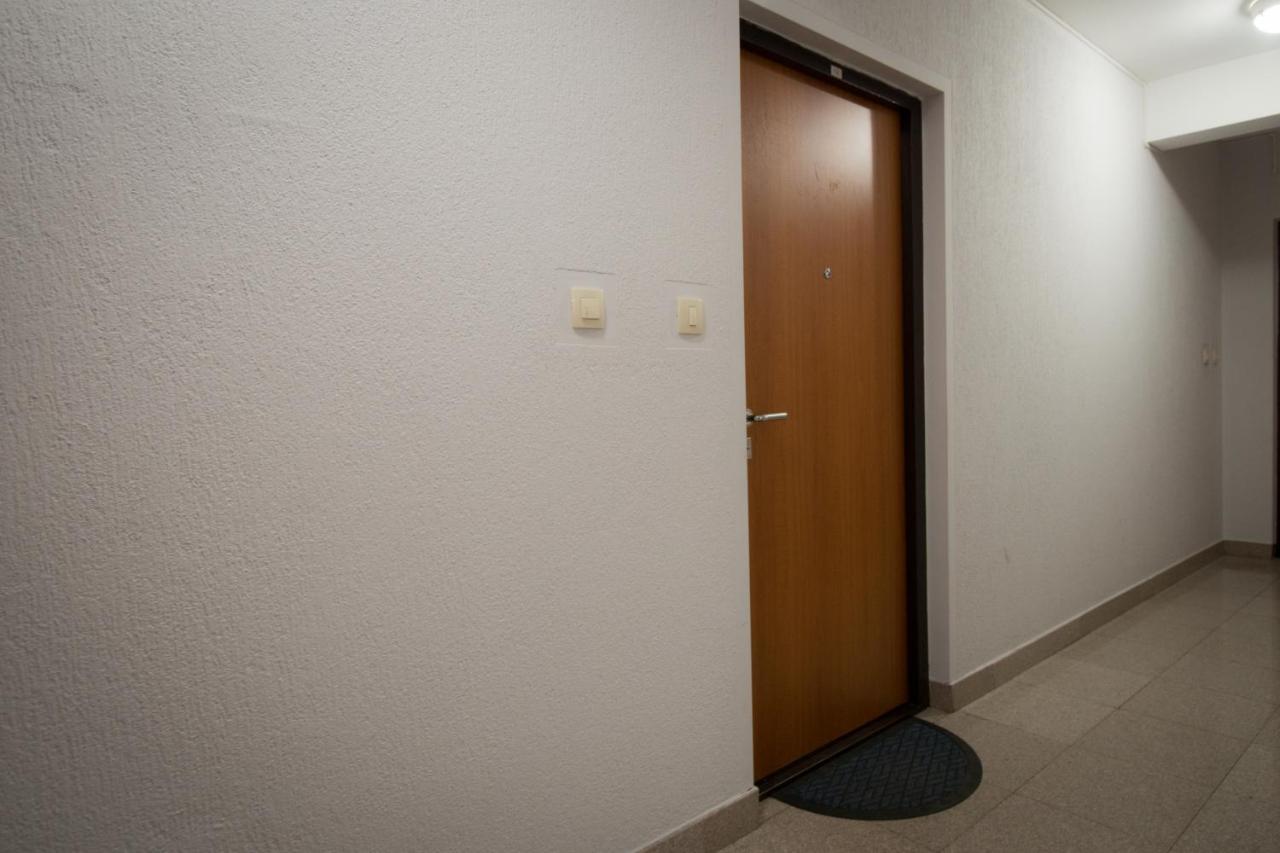 City Nest Apartment Podgorica Esterno foto