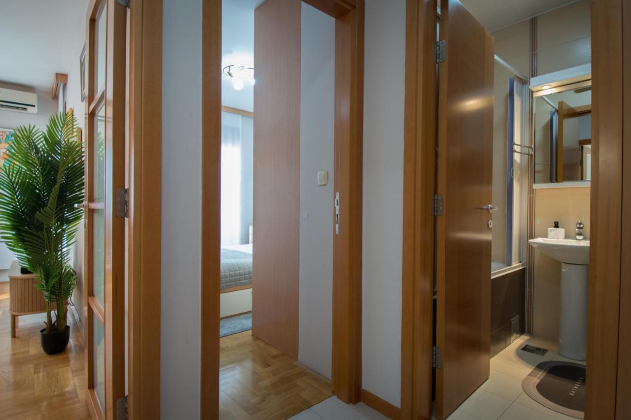 City Nest Apartment Podgorica Esterno foto